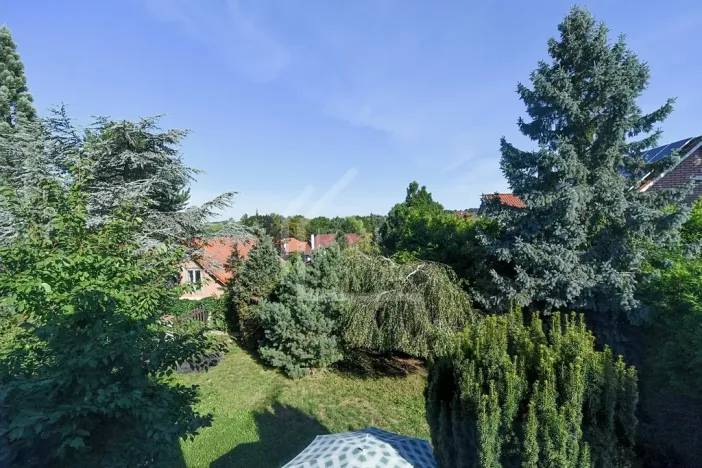Pronájem rodinného domu, Praha - Dolní Chabry, Podhorská, 230 m2