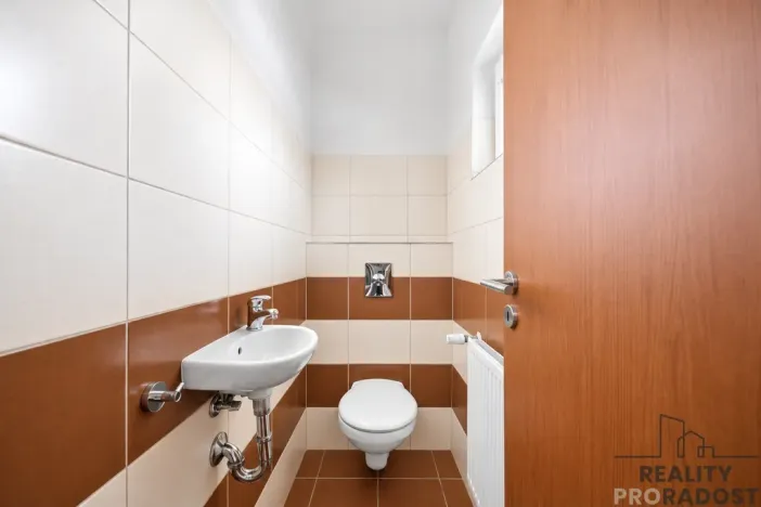Prodej bytu 3+kk, Hovorčovice, Řipská, 75 m2