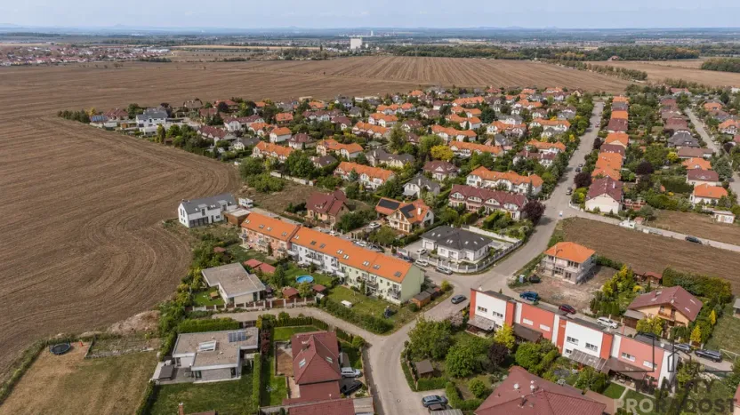 Prodej bytu 3+kk, Hovorčovice, Řipská, 75 m2