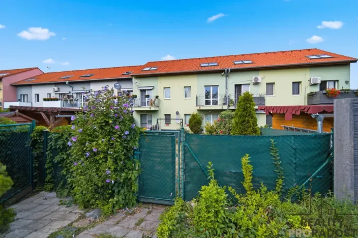 Prodej bytu 3+kk, Hovorčovice, Řipská, 75 m2