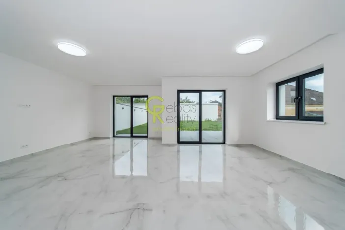 Prodej rodinného domu, Podolanka, V Ohradě, 129 m2