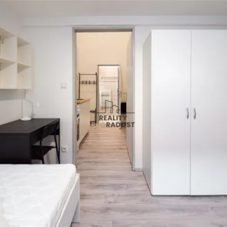 Pronájem bytu 2+1, Brno, Hybešova, 31 m2
