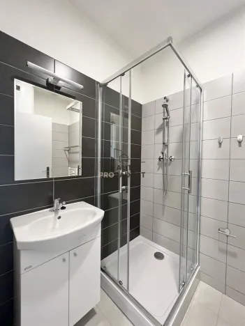 Pronájem bytu 2+1, Brno, Hybešova, 31 m2