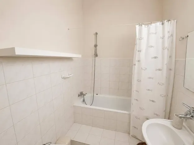 Pronájem bytu 2+1, Praha - Nové Město, Senovážné náměstí, 70 m2