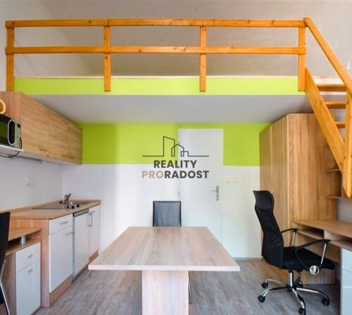 Pronájem bytu 1+kk, Brno, Hybešova, 23 m2