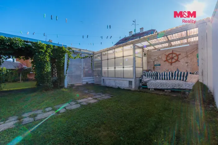 Prodej činžovního domu, Karlovy Vary - Stará Role, Svobodova, 100 m2
