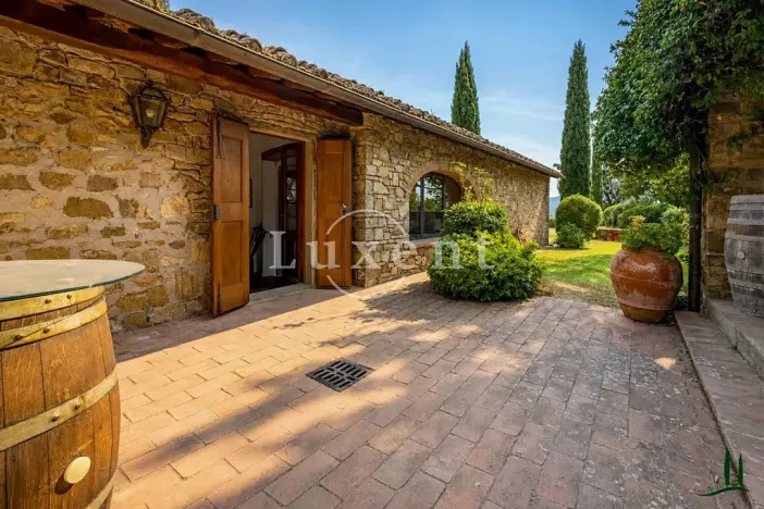 Prodej výrobních prostor, Castellina in Chianti, Itálie, 1130 m2