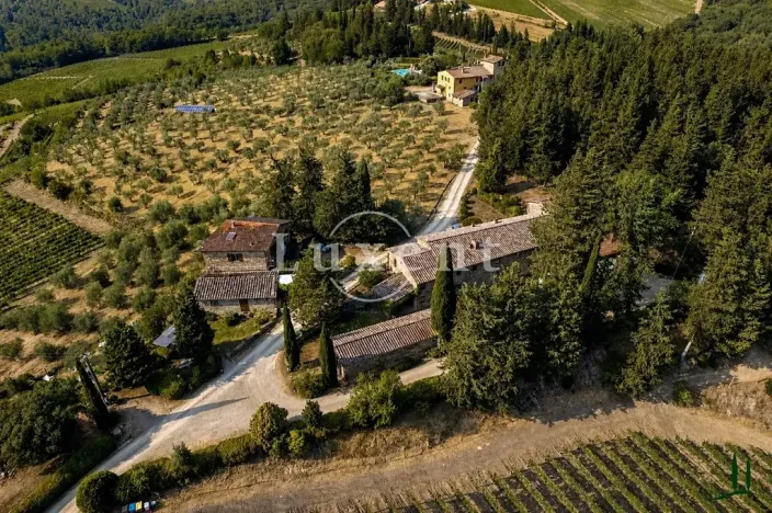Prodej výrobních prostor, Castellina in Chianti, Itálie, 1130 m2