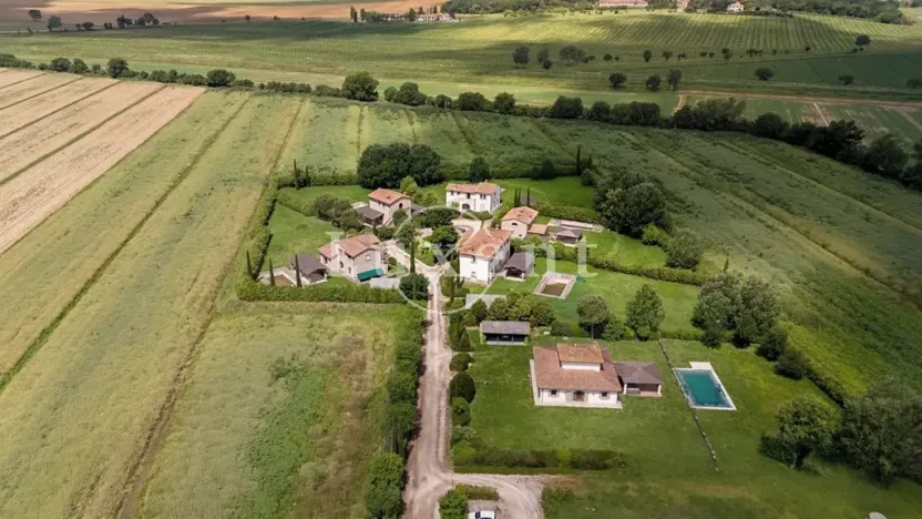 Prodej vily, Cortona, Itálie, 150 m2
