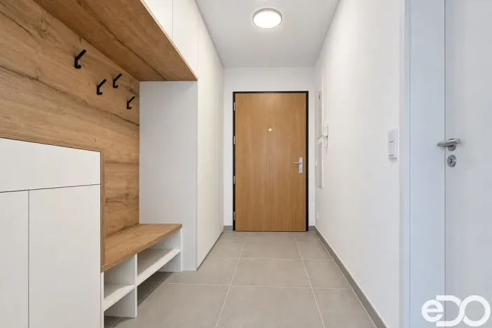 Pronájem bytu 2+kk, Praha, Za Pískovnou, 61 m2