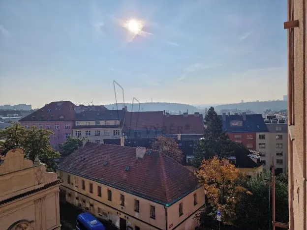 Pronájem bytu 2+kk, Praha - Vršovice, Smolenská, 50 m2