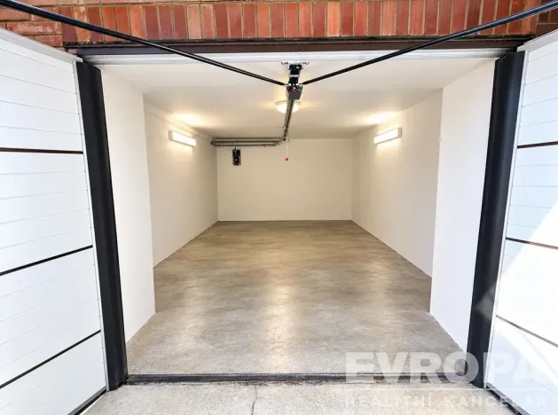 Prodej garáže, Plzeň - Božkov, Barákova, 18 m2