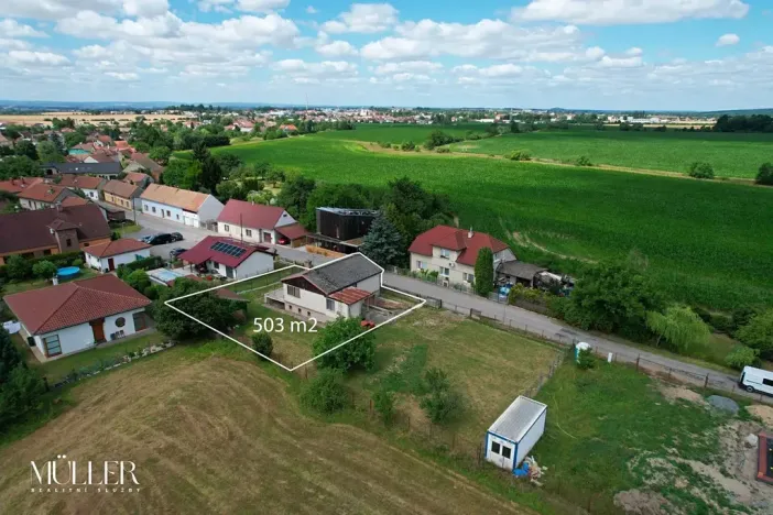 Prodej rodinného domu, Holice, Ve Drahách, 100 m2