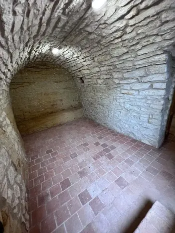Pronájem skladu, Praha - Libeň, Zvonařovská, 25 m2