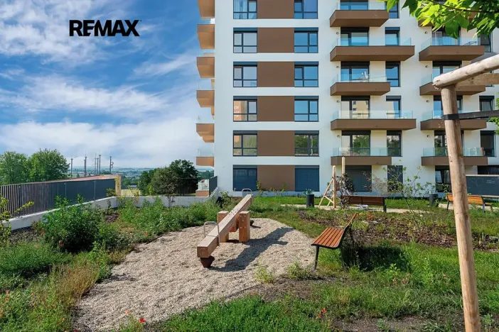 Prodej bytu 2+kk, Praha - Černý Most, Arnošta Valenty, 59 m2
