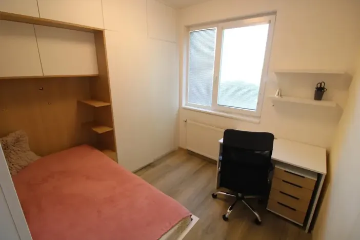 Pronájem bytu 2+kk, Praha - Uhříněves, Saturnova, 48 m2