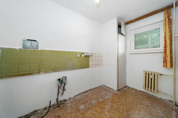 Prodej bytu 2+1, Praha - Kobylisy, Burešova, 62 m2