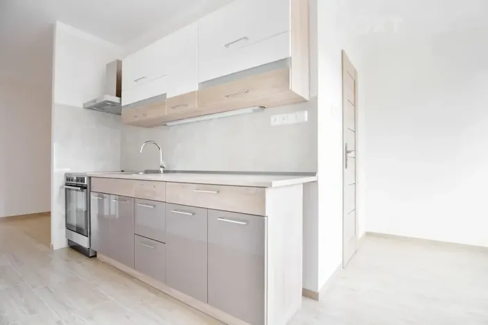 Pronájem bytu 2+1, Žatec, Družstevní, 67 m2