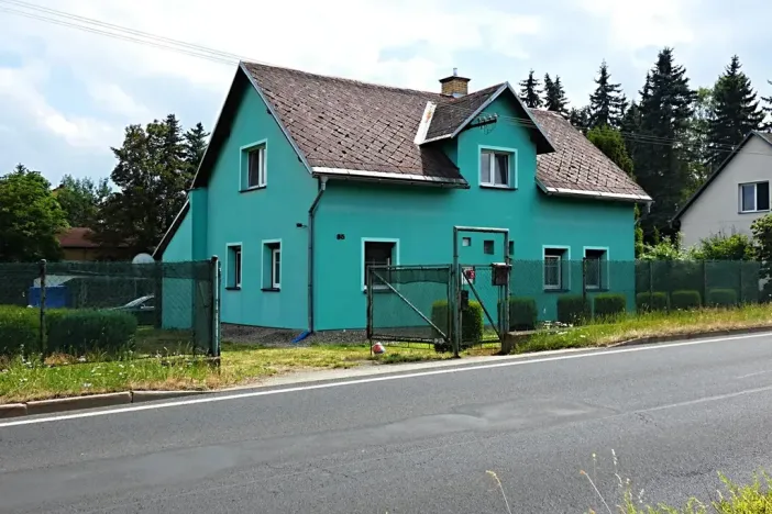 Prodej podílu rodinného domu, Vintířov, 200 m2