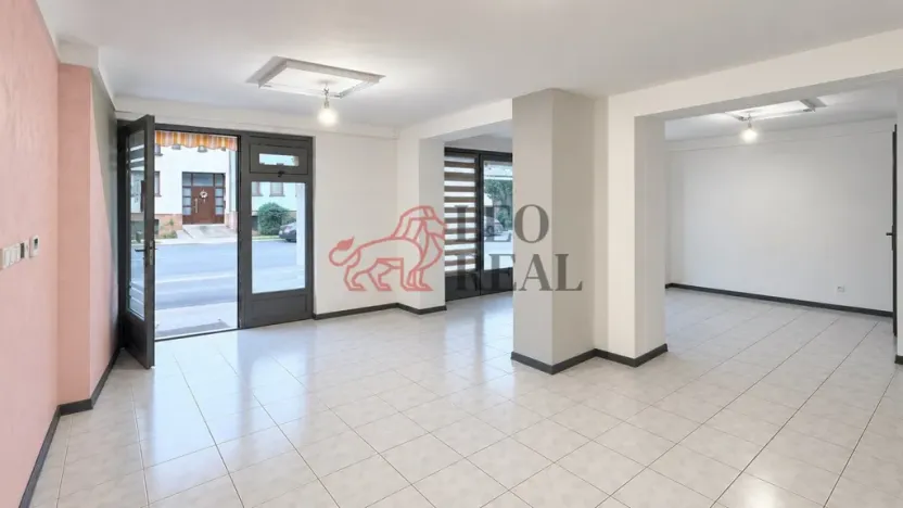 Pronájem obchodního prostoru, Dolní Němčí, Nivnická, 29 m2