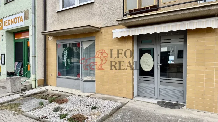 Pronájem obchodního prostoru, Dolní Němčí, Nivnická, 29 m2