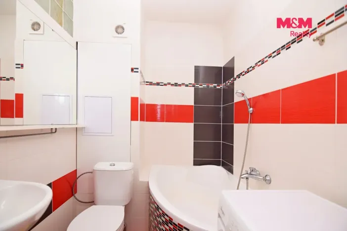 Pronájem bytu 1+1, Děčín - Děčín IX-Bynov, Kyjevská, 34 m2