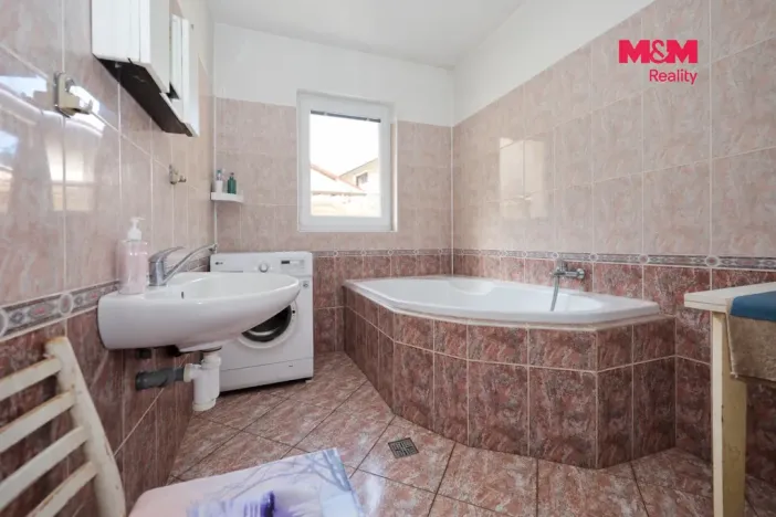 Prodej rodinného domu, Polná, Škarkova, 180 m2