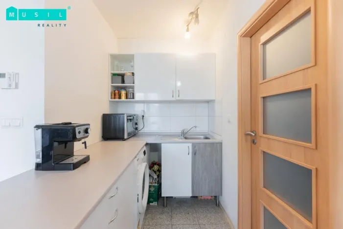 Pronájem bytu 2+kk, Olomouc - Nové Sady, Rokycanova, 45 m2