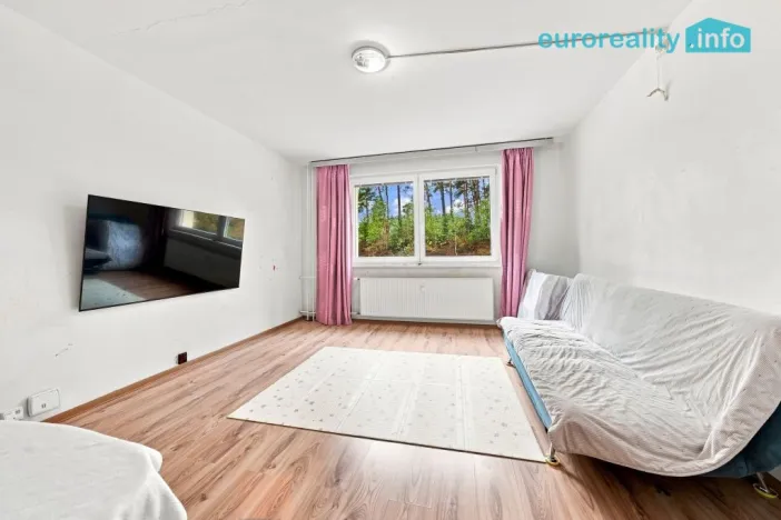 Prodej bytu 2+1, Stráž pod Ralskem, Máchova, 42 m2