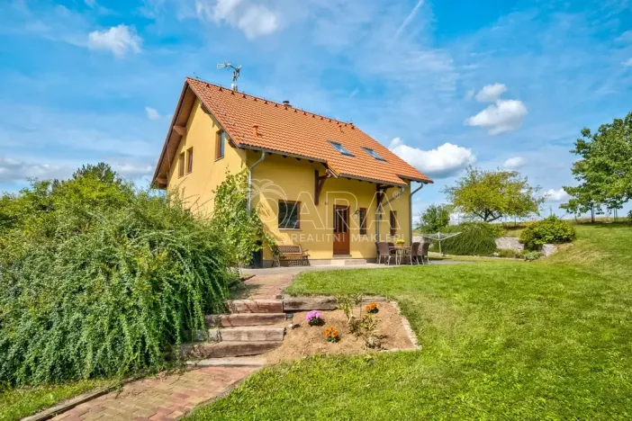 Prodej rodinného domu, Ondřejov - Turkovice, Slunečná, 145 m2