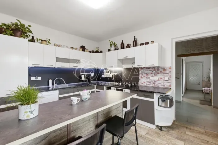 Prodej rodinného domu, Klobuky - Kobylníky, 117 m2