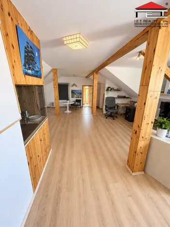 Prodej ubytování, Dobřichov, 250 m2