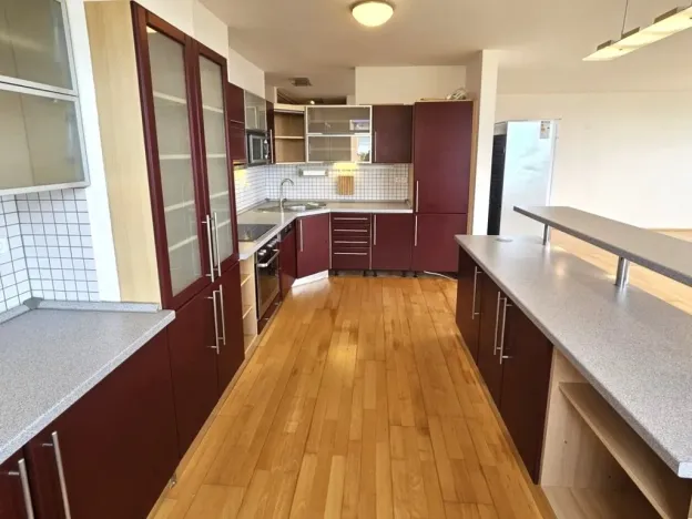 Pronájem bytu 3+kk, Praha, Nad Okrouhlíkem, 120 m2