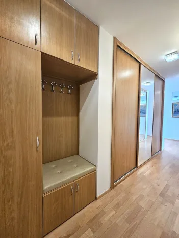 Pronájem bytu 3+kk, Praha, Nad Okrouhlíkem, 120 m2