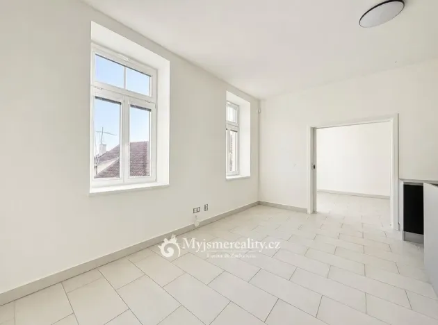 Prodej bytu 4+kk, Znojmo, U Brány, 95 m2