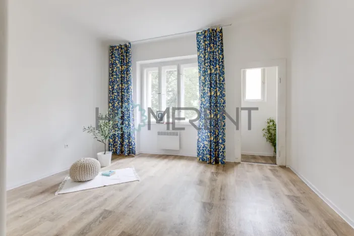 Pronájem bytu 2+1, Praha - Žižkov, Jeseniova, 44 m2