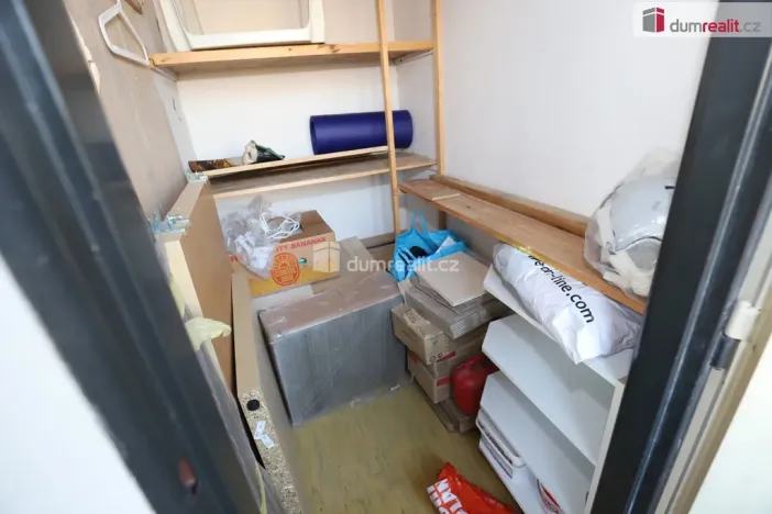 Prodej bytu 2+kk, Praha - Kobylisy, Taussigova, 45 m2