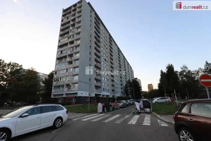 Prodej bytu 2+kk, Praha - Kobylisy, Taussigova, 45 m2