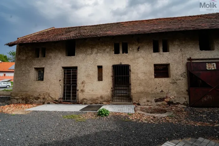Prodej rodinného domu, Lužice, 233 m2