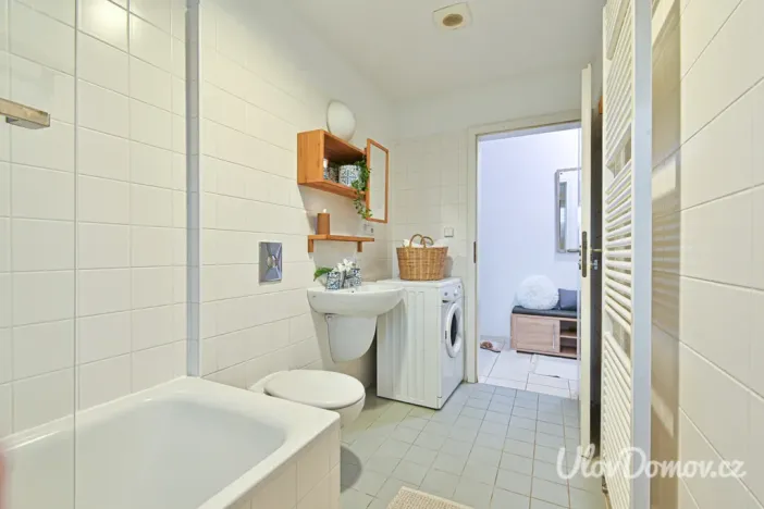 Prodej bytu 2+kk, Praha - Břevnov, Bělohorská, 46 m2