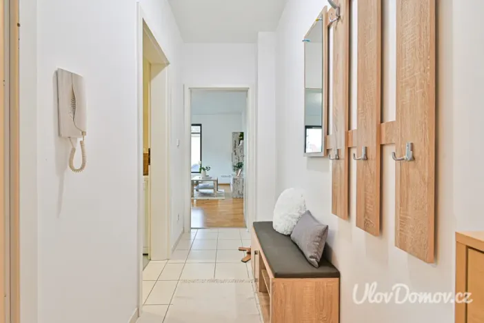 Prodej bytu 2+kk, Praha - Břevnov, Bělohorská, 46 m2