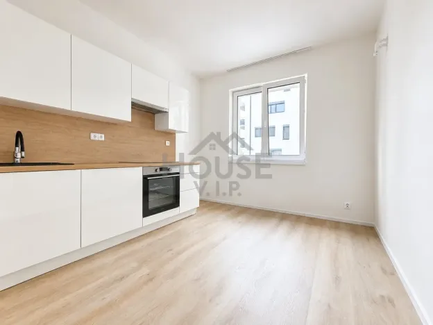 Prodej bytu 3+1, Praha, Sečská, 66 m2