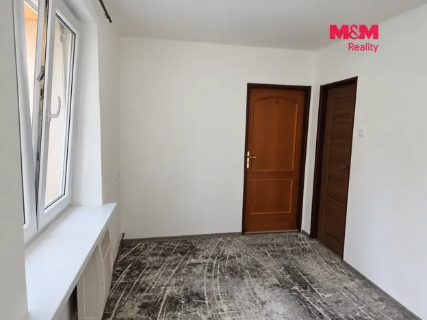 Prodej bytu 3+1, Krupka, Sídliště, 57 m2