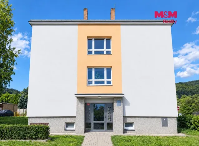Prodej bytu 3+1, Krupka, Sídliště, 57 m2