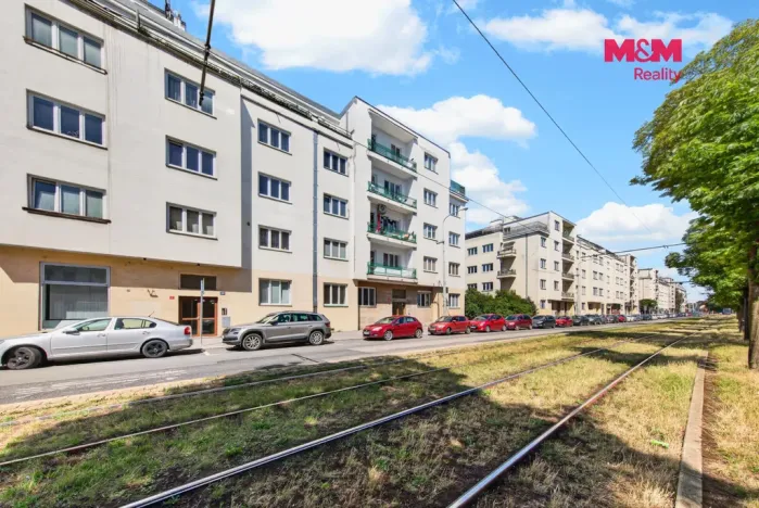 Prodej bytu 1+1, Praha, Bělohorská, 43 m2