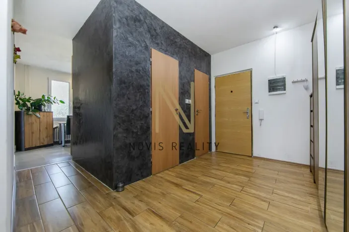 Prodej bytu 3+1, Poděvousy, 88 m2