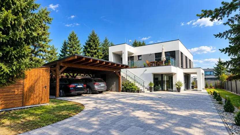 Pronájem bytu 1+kk, Praha - Újezd nad Lesy, Staroújezdská, 60 m2