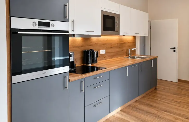 Pronájem bytu 1+kk, Praha - Újezd nad Lesy, Staroújezdská, 60 m2