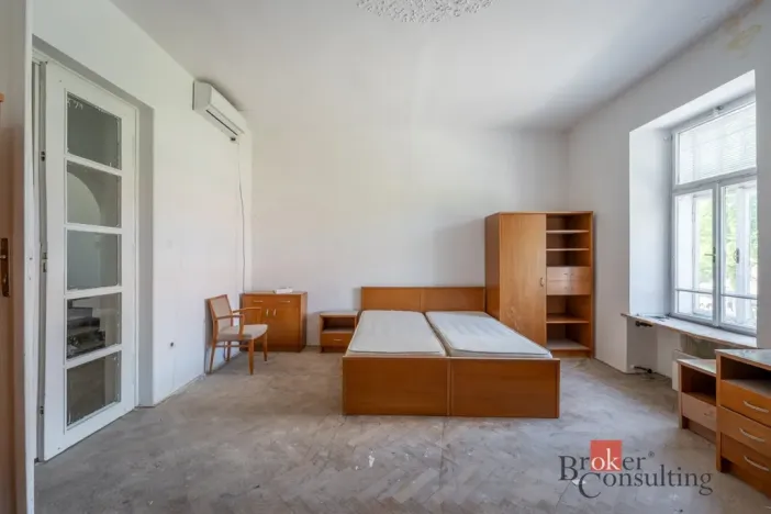 Prodej atypického bytu, Blansko, 309 m2