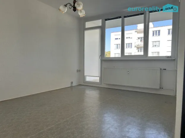 Prodej bytu 3+1, Planá, Fučíkova, 67 m2